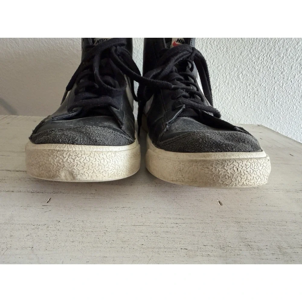Nike blazer mid